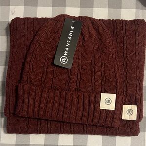 Wantable Women's Burgundy Knit Scarf and Beanie Set. Brand New.